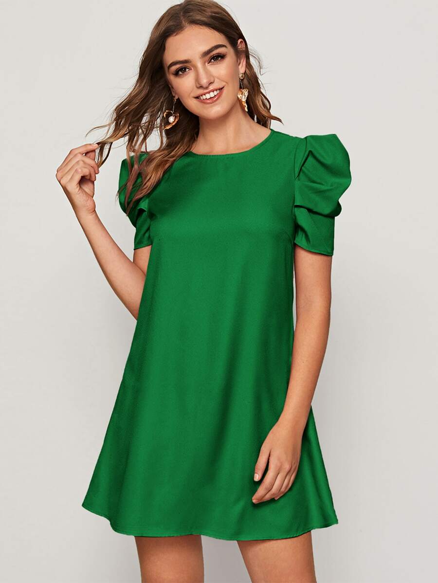 SHEIN Privé 泡泡袖後鎖孔直筒連衣裙 - 綠色 - 查看 1