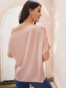 SHEIN Blusa unicolor de cuello asimétrico - Rosa vieja - Ver 2