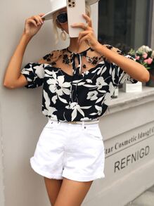 SHEIN Frenchy Áo sơ mi nữ Tương phản Mesh Thắt nơ trước Hoa Boho - Đen và trắng - Xem 3