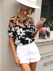SHEIN Frenchy Áo sơ mi nữ Tương phản Mesh Thắt nơ trước Hoa Boho - Đen và trắng - Xem 5