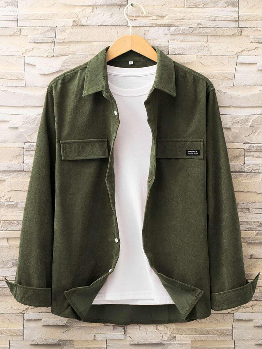 Manfinity Hypemode Áo sơ mi Nam Đắp vá Nút phía trước Túi giả Lá thư Giải trí - xanh quân đội - Xem 1
