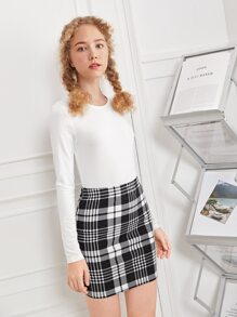 SHEIN Teen Girls Crew Neck Tee & Plaid Skirt Set - Black and White - View 1