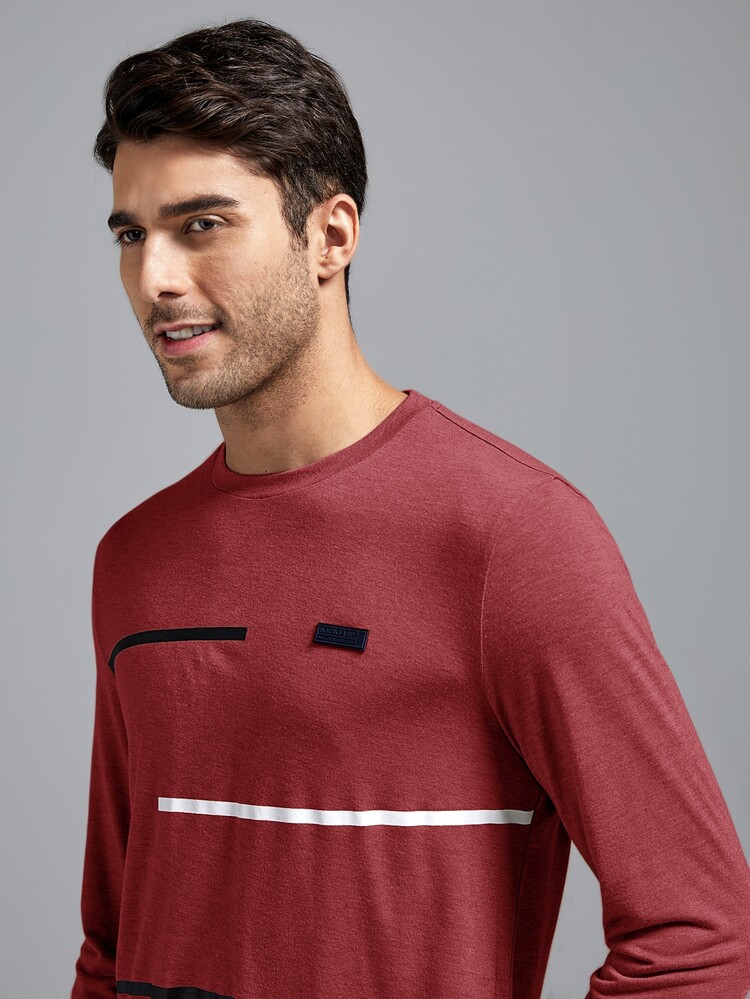 Manfinity VCAY Hombres Camiseta con estampado de rayas con diseño de parche - Burdeos - Añade 5