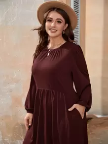 SHEIN Clasi 大碼隱藏口袋素色連衣裙 - 酒紅色 - 查看 3