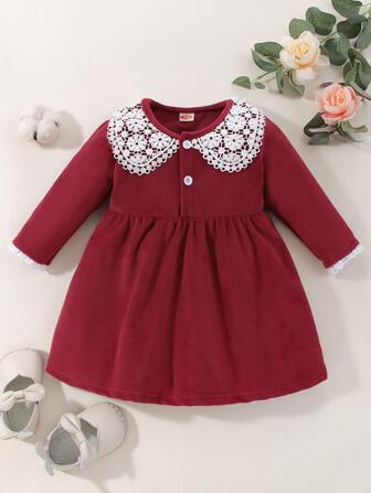 Samt Babydoll Kleid mit Kontrast Spitze am Kragen
