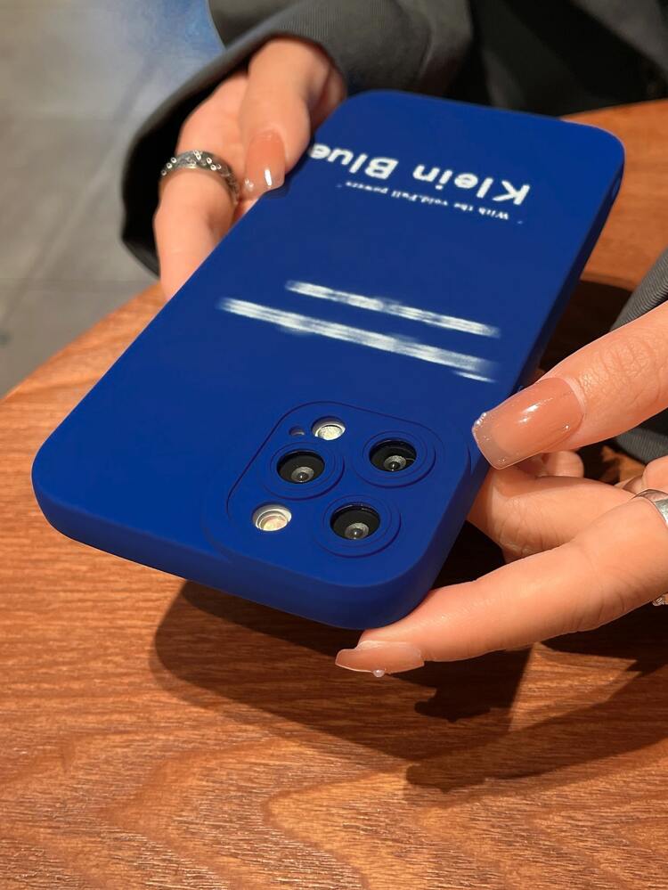 Letter Graphic Phone Case