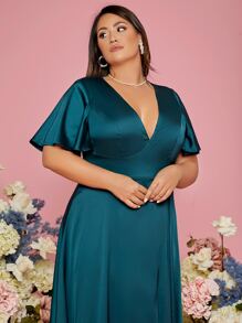 SHEIN Belle 大碼V領蝴蝶袖伴娘洋裝