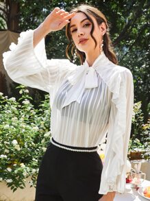 Modelyn 繫帶領荷葉邊雪紡上衣不附胸罩 - 白色 - 查看 4