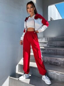 SHEIN Unity de color combinado en contraste con cinta con letra de hombros caídos con capucha Cazadora & Pantalones - Rojo y blanco - Ver 3