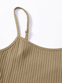 SHEIN EZwear Top de tirantes corto de canalé - Caqui - Ver 4