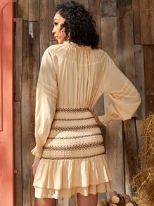 SHEIN 木耳邊領打褶二層下擺連衣裙 - 杏色 - 查看 2