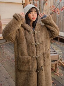 DAZY 落肩袖雙口袋連帽絨毛牛角扣大衣 - 駝色 - 查看 1