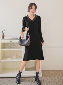 DAZY Vestido de suéter de punto acanalado con ribete de encaje, ropa de otoño - Negro - Ver 1