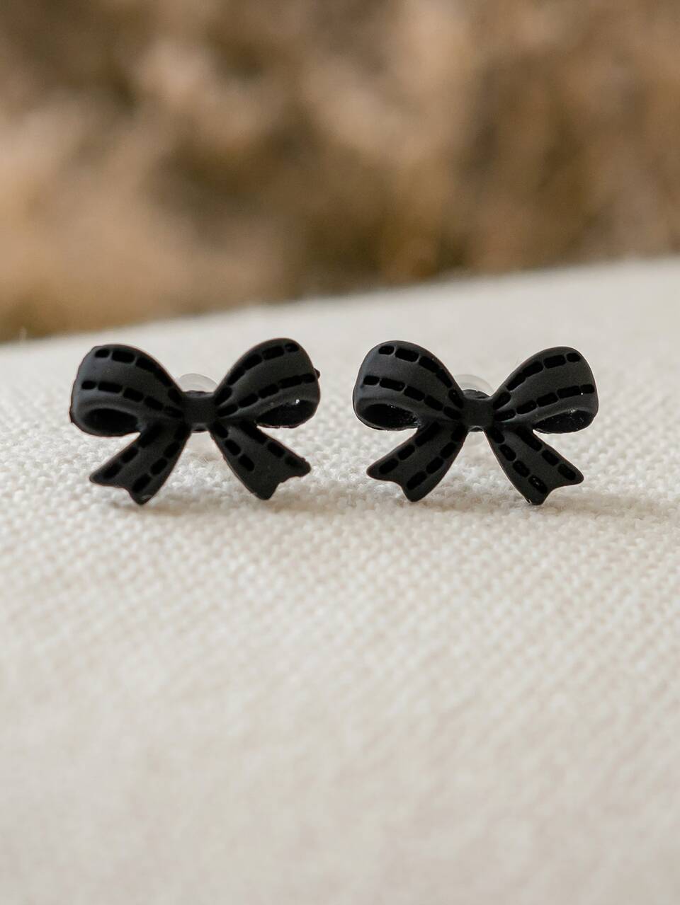 Bow Decor Stud Earrings Valentines
