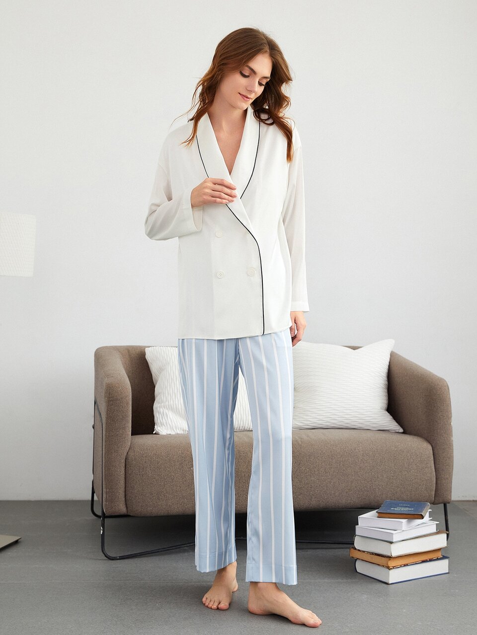 Contrast Binding Double-Breasted Sleep Top