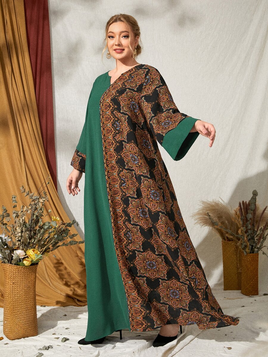 Mulvari Plus Notched Graphic Print Spliced Dress - Multicolor - View 1