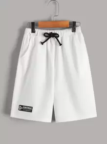 SHEIN 男孩字母貼布腰部打結短褲