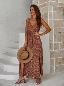 SHEIN Holidaya 小碎花圖案開衩腰帶吊帶連衣裙 - 棕色 - 查看 5