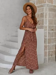 SHEIN Holidaya 小碎花圖案開衩腰帶吊帶連衣裙 - 棕色 - 查看 6