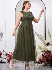 SHEIN Belle 大碼花卉刺繡緊身上衣網紗邊伴娘連衣裙 - 軍綠色 - 查看 4