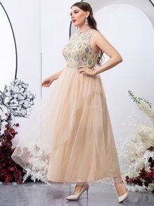 SHEIN Belle 大碼上身蕾絲網紗邊無袖伴娘洋裝