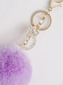 水鑽字母和絨球墜飾鑰匙圈