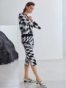 MOTF PREMIUM ARGYLE BUTTON THROUGH CARDIGAN - Black and White - View 8