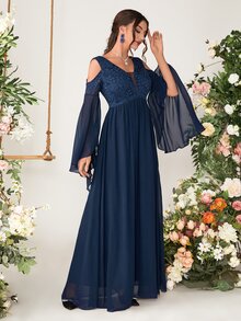 Cold Shoulder Flounce Sleeve Lace Bridesmaid Dress - Navy Blue - View 4