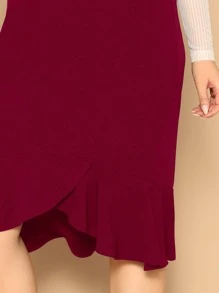 SHEIN Privé Plus Asymmetrical Ruffle Hem Solid Skirt - Burgundy - View 4