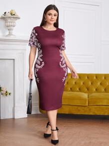 SHEIN Clasi Đầm Plus Size Thực vật Thanh lịch - Màu Đỏ Sâu - Xem 3