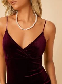 SHEIN PETITE 交疊領素色絲絨吊帶緊身連衣裙 - 酒紅色 - 查看 5