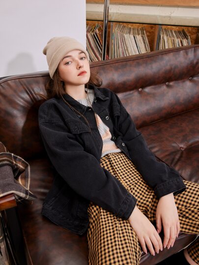 معطف دنيم منخفض الكتف بأزرار