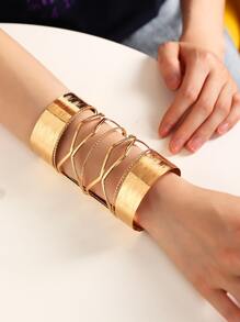 Hollow Out Bracelet - Yellow Gold - View 1