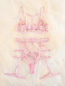 Floral Embroidery Mesh Underwire Garter Lingerie Set - Pink - View 2