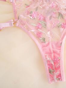 Floral Embroidery Mesh Underwire Garter Lingerie Set - Pink - View 5