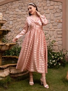 大碼提花褶邊泡泡袖緞面洋裝