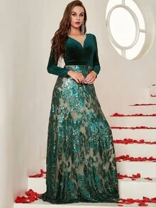 YISIKADO Open Back Floral Sequin Formal Evening Gown - Dark Green - View 4