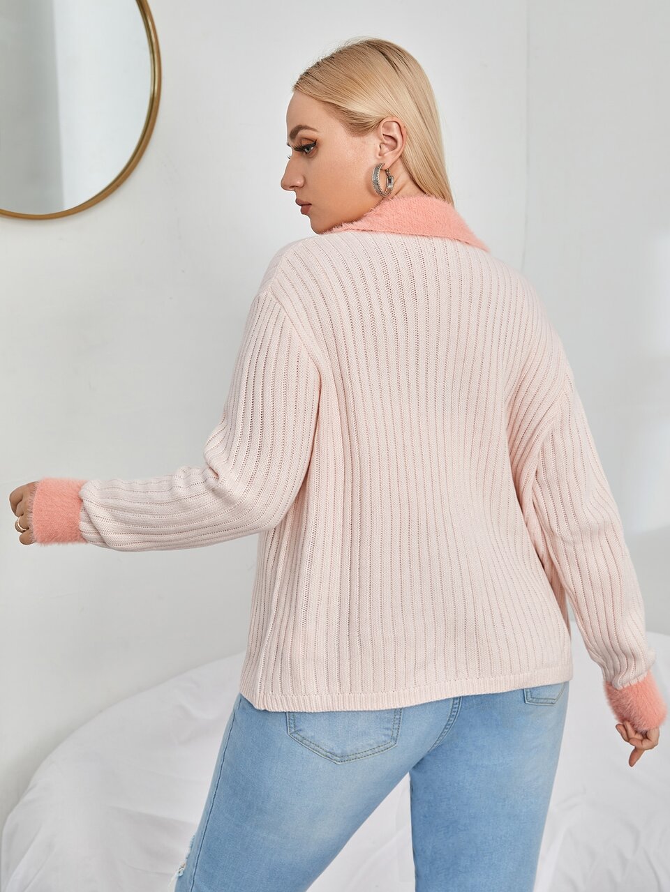 Plus Contrast Collar Zip Up Cardigan