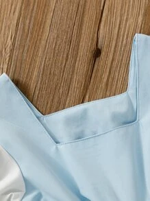 SHEIN 小女童泡泡袖方領前蝴蝶結網紗拼接連衣裙 - 藍白色 - 查看 7