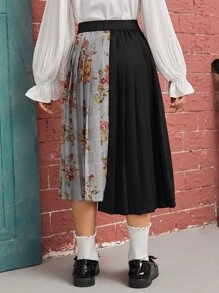 SHEIN 女孩花卉圖案和格紋印花百褶不對稱下擺半身裙