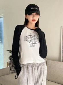 DAZY Camiseta Con Estampado De Letra Y Manga Raglán En Contraste - Blanco y Negro - Ver 3