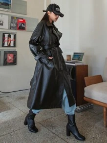 DAZY 插肩袖雙排釦腰帶PU皮革風衣外套