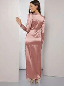 Modelyn 羊腿袖抽褶開衩緞面洋裝