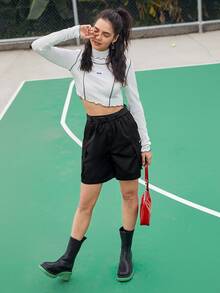 Buckle Belt Cargo Shorts - Black - View 4