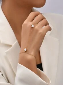 Star Decor Mittens Bracelet - Yellow Gold - View 2