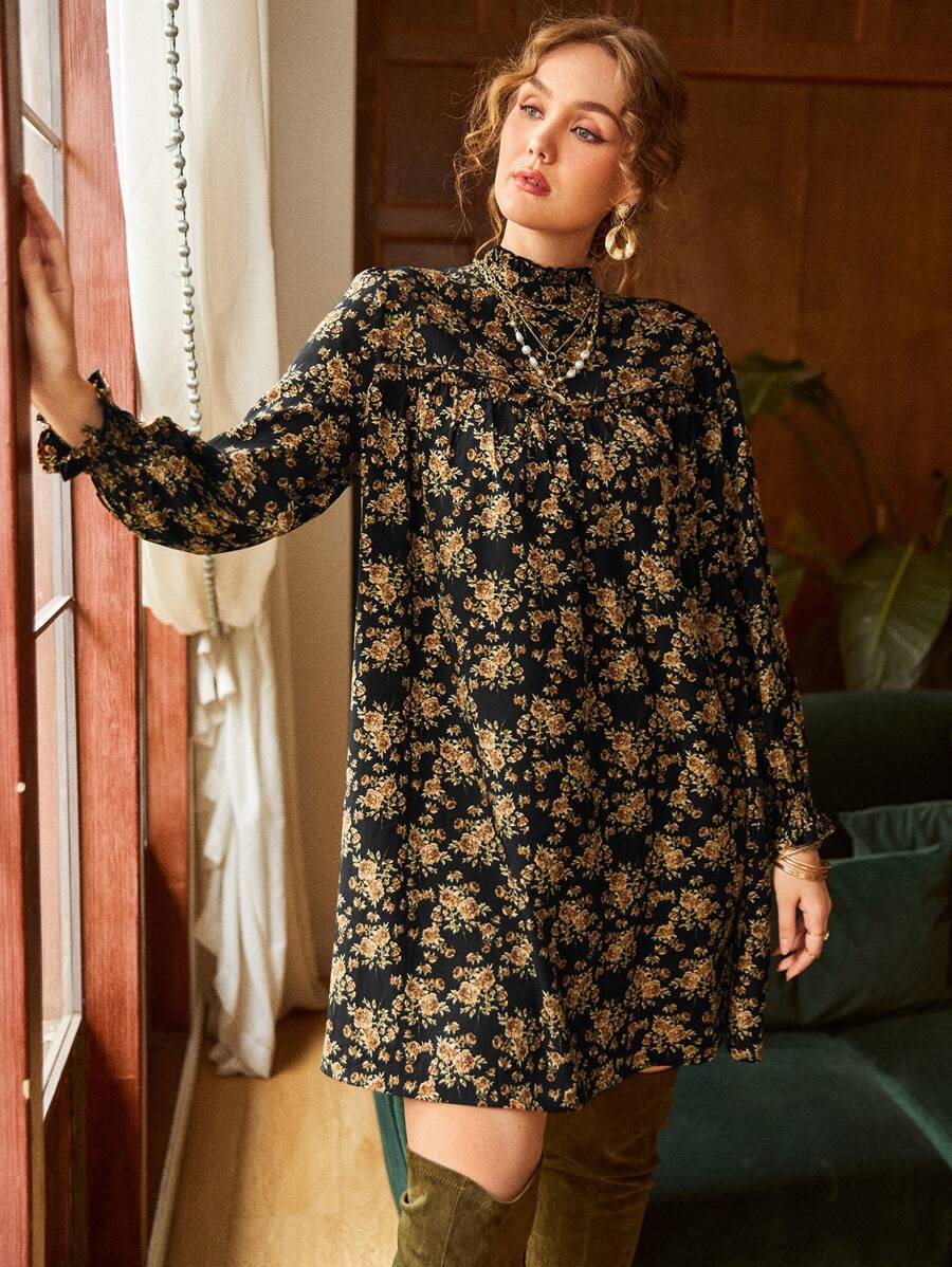 SHEIN Frenchy Plus Allover Floral Print Keyhole Back Dress - Multicolor - View 1