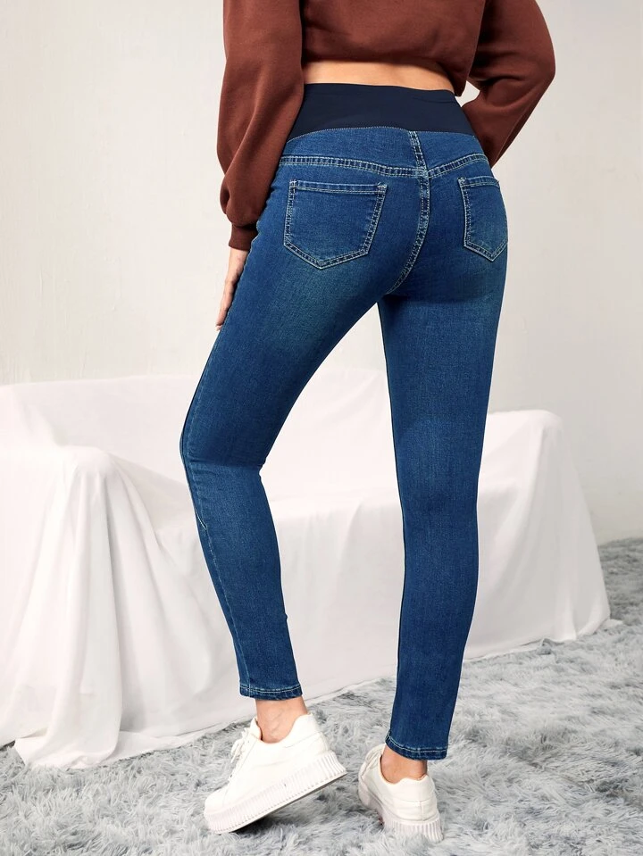 Wide store waistband jeans