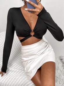 SHEIN BAE Ring Linked Tie Back Crop Top