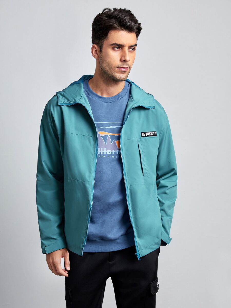 Manfinity Hombres Rompevientos con diseño de parche con cremallera - Azul Cadete - Ver 1