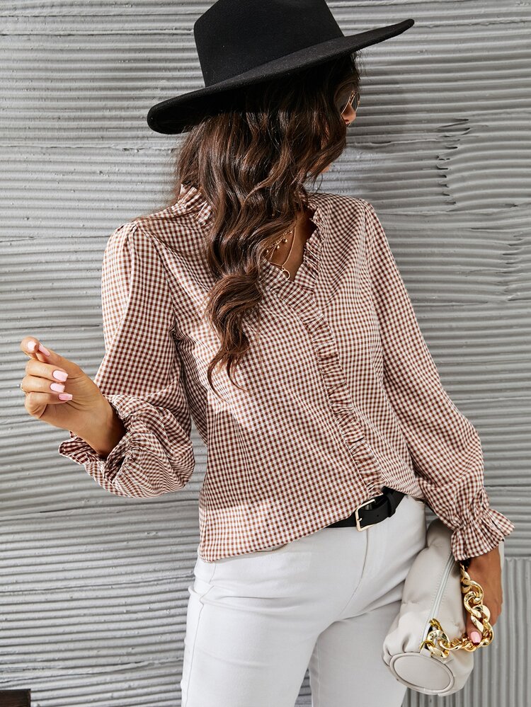 Blusa con estampado de guingán ribete con fruncido de manga con volante - Marrón - Añade 4